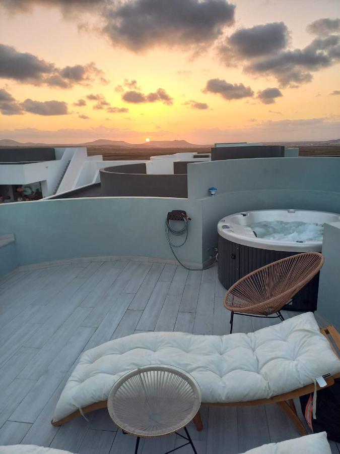Luxury Aparment In Casilla De Costa With Jacuzzi- Follow The Sun La Oliva Eksteriør billede